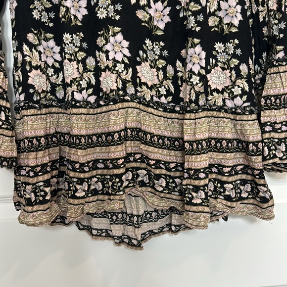 American eagle floral top - Picture 2 of 6